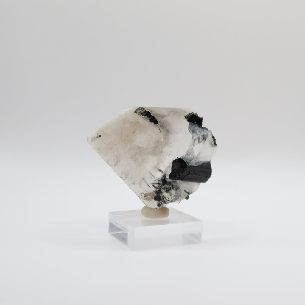 Tourmalinated Quartz (V)