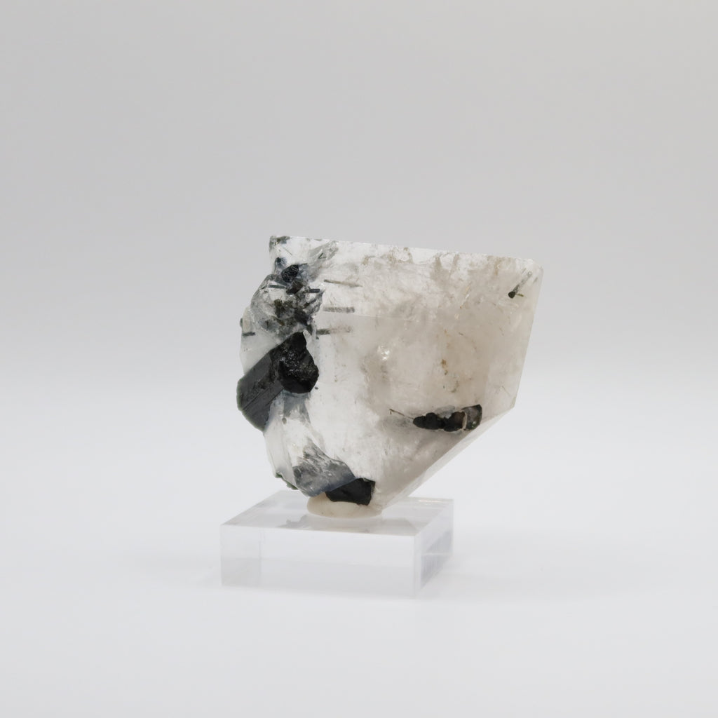 Tourmalinated Quartz (V)