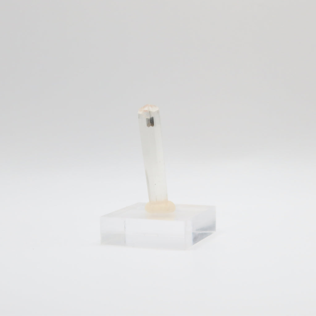 Kunzite (V)