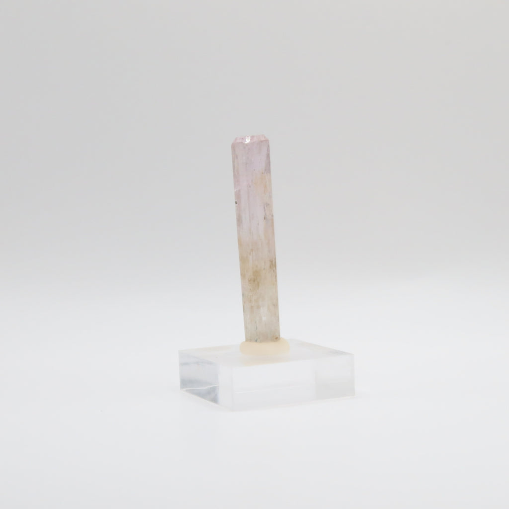 Kunzite (VI)